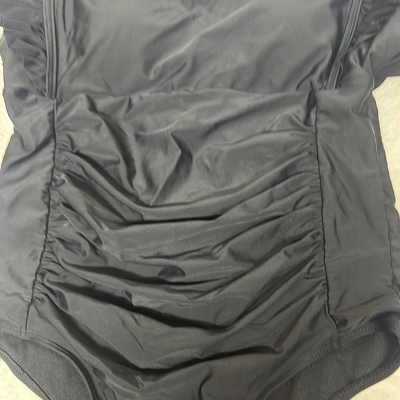 Chic Black Ruffled One-Piece Swimsuit - Picture 4 of 9